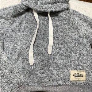 Hollister fluffy hoodie